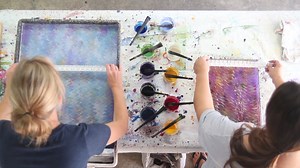 Traditional Marbled Pattern Demonstration: Flame