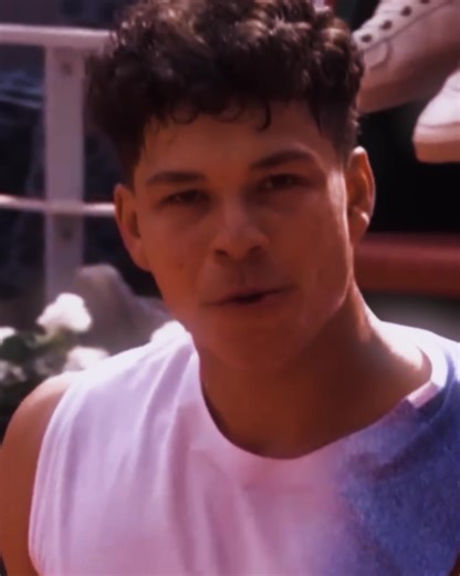 Ben Shelton Shines Against Alcaraz at Roland Garros