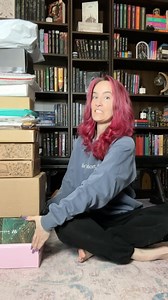 100K views · 4.7K reactions | BOOK MAIL HAUL! ✨ I can’t believe some of these are in my hands!! Which ones are you most interested in hearing about?? #bookhaul #bookmail #bookunboxing #unboxing #fantasybooks #bookstagram #booksta | That Girl Reads | Facebook