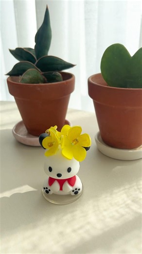 DIY Sanrio Pochacco Mini Flowerpot! 🪴🐶 #shrinkplastic #pochacco #diy
