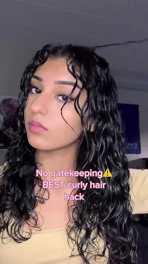 No gatekeeping❌ Finger coiling tutorial with Leave In Conditioner! #cocoandeve #curlyhair #curlyhairroutine #curltok #curlyhairtutorial #gatekeep