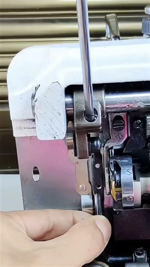 Sewing Machine feet dog adjustment #shorts #shortsfeed