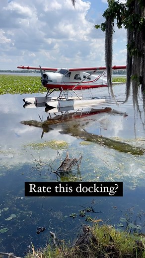 Rate this docking? #dock #seaplane #floatplane #pilotlife #aviation #avgeek | Deon Mitton Aviation Photography
