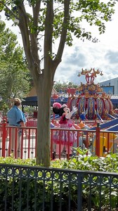 77K views · 2K reactions | Minnie, Donald, Daisy and Goofy get ready to ride Dumbo at the Magic Kingdom (from Thursday morning). They rode once with guests before heading to Pete’s Silly Sideshow for their meet and greets! #minniemouse #dumbo #magickingdom #wdw #waltdisneyworld #disneycharacters #donaldduck #daisyduck #goofy #storybookcircus #disneyworld | Mousesteps | Facebook