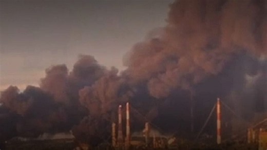 Ucrania ataca una refinería y un nodo clave de oleoductos rusos