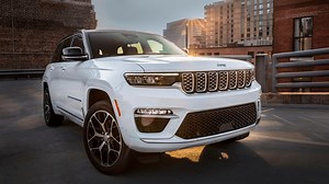 2.9K views · 161 reactions | Jeep Grand Cherokee Summit 4xe Plug-in Hybrid 2022 | Autos Full | Facebook