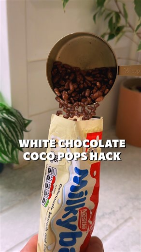 This crunchy Milkybar hack is next level! 😍🍫 | Twisted