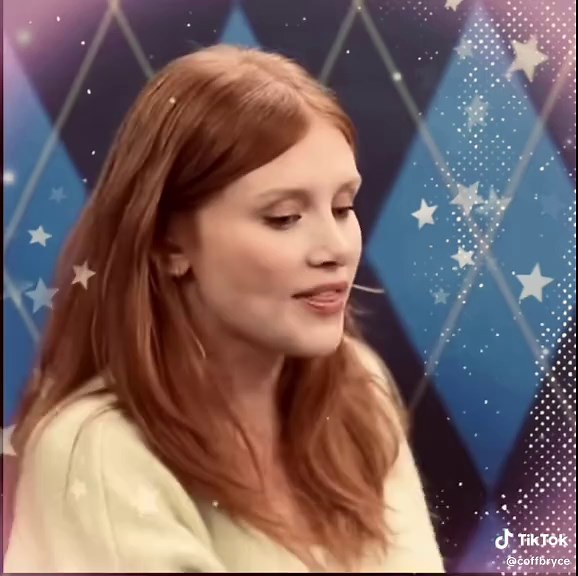 Exploring Depths: A Fascinating Hand Demonstration