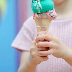 🎢 Ready for an adventure? Aussie World awaits! 🎉 Experience thrilling rides, family fun, and live entertainment. From coasters to kiddie rides, there's something for everyone. | Aussie World