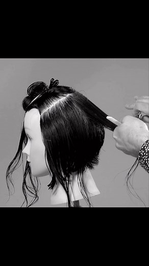 Keep it classic and simple ⬇️ Here’s the classic graduated bob (triangular external graduation) I start with pivoting sections from the base of the occipital up to the top of the occipital. In this area I over direct back to the previous section as I pivot up to horizontal I pull sections down into the previous. Subsequent sections above the occipital ridge are pulled down to the occipital ridge in the back, descending down along the jawline through the sides. ⬇️ Work smarter not harder. Keep it