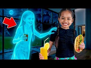 ALUNA BREAKS THE FAST WITH AN IMAGINARY FRIEND!! IT'S SO SCARY!!