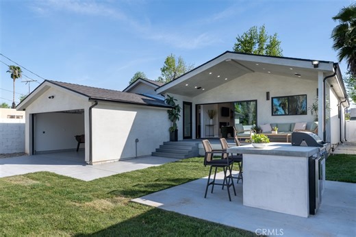 17469 Bullock St, Encino, CA 91316 - MLS SR26059792 - Coldwell Banker