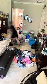 The Step-by-Step Way I Declutter Every Room With Clients