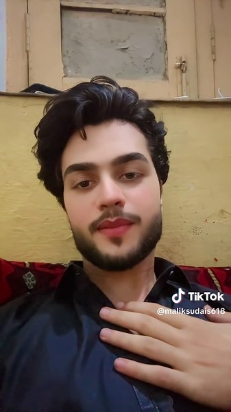 Video share k tol 🫀❤️#fypシ #foryou #fyp #foryoupage #maliksudais618 #fortourpage #tiktokteamviralmyvideo@✭° ༼MสŁ𝖎Ӄ์✭Ṩudⱥΐs♛