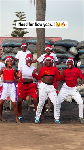 Thank y’all for 400k! 🤝 #trend #fyp #explore #trending #goviral #viralvideo #denewlevel #dance #ghanatiktok🇬🇭 #nigeriantiktok🇳🇬 #mustblowup #vibes