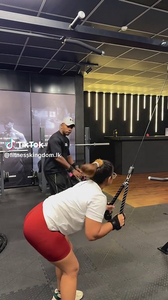 Back straight! Knees out! Core tight!☠️ #fitnesskingdom #fyp #viral #fypage