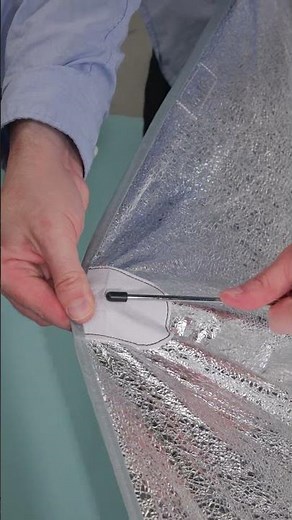 How to put up an ELINCHROM softbox! TUTORIAL #shorts #elinchrom #softbox #tutorial #howto #lighting