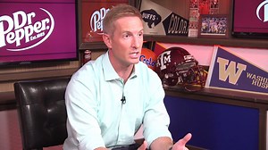 393K views · 737 reactions | "Oklahoma Sooners QB Baker Mayfield is having the best season of anyone in college football and it's not even close." - Joel Klatt on Breaking the Huddle | College Football on FOX | Facebook