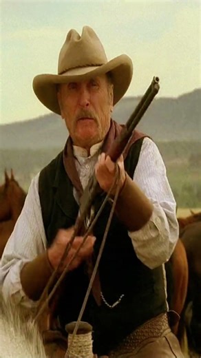 Never underestimate this veterans | Robert Duvall | Broken Trail (2006)