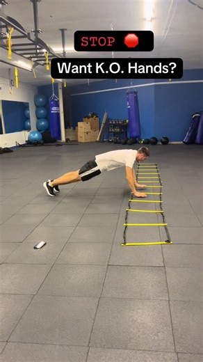 Want explosive K.O. hands? 💥 Try this drill and level up your power💪🦾🥊#boxing🥊#fyp#drill#boxingtraining#lifestyle