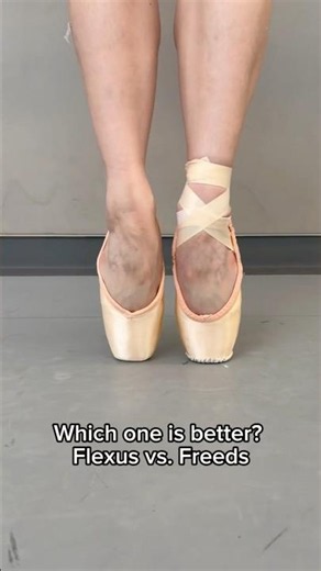 Team Flexus or Team Freed? 💪 #pointeshoes #ballet
