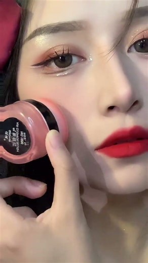 eyeliner makeup tutorial for beginners/Best Makeup Transformations