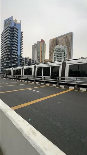 Dubai Tram in 4K – The Modern Way to Travel Through the City #uae #shortsfeed