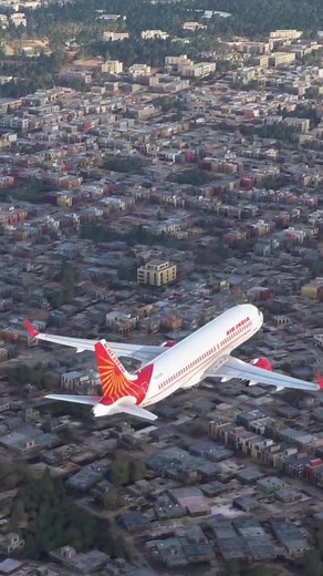 812K views · 10K reactions | Air India Flight Flying Over Taj Mahal!! #aeroplane #aeroplane #india #agra #planespotting #travel #tourism #Wonderful #pilotlife | ThrottleMix | Facebook