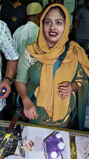 ভাইরাল ভালো তাই কেক নিতে আসছি | Asian Food Fire