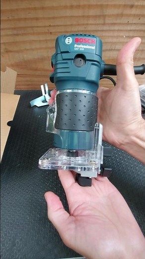 BOSH PALM ROUTER GKF550 PROFESSIONAL