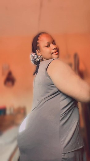 Vidéos de wawa (@wa.wa43) avec Bobaraba (feat. Eloh DJ) - DJ Mix