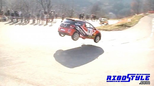 Boss à fond 🤯 #boss #jumpcar #rallycar #rallying #rallylife #rallyfans #citroen | Rigostyle rallye vidéo