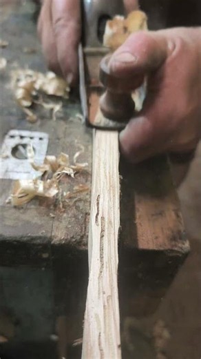 Block plane planing chestnut lumber #recordblockplane