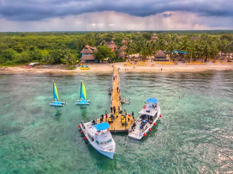 PADI DIVE RESORTS & More | Stay & Dive in the Caribbean