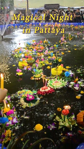 Thai Festival of Lights | Loy Krathong Night in Thailand