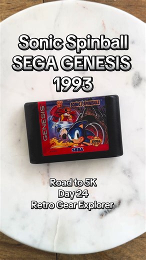 Released in 1993, Sonic Spinball took Sega’s blue blur and dropped him straight into a pinball nightmare. No speedrunning through Green Hill here, this time Sonic is the pinball. From the heavy bass soundtrack to the unforgiving ramps and flippers, this cartridge screams early90s attitude and experimentation. It’s weird, it’s challenging… and it’s unforgettable. Road to 5K Day 24 #sonic #sonicthehedgehog #sega #segagenesis #retrogaming