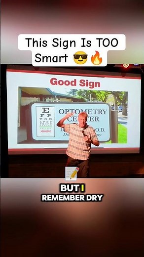 This Sign Is TOO Smart 😜 #nerdshow #comedykick #standup #techjokes #goodsign