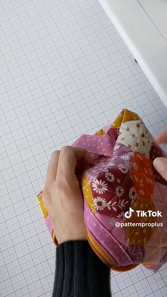 Holland Pouch Pattern: Easy Beginner-Friendly Sewing