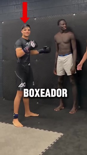 La Resistencia en el King Boxing: Monomeros MMA