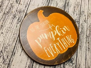 🎃Happy Friday!!! Here’s a DIY lazy Susan idea!🎃 | Windy City Crafts