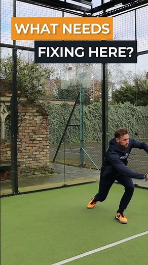 What needs fixing on this shot?! 🧐 #ThePadelSchool #PadelTips #PadelTraining