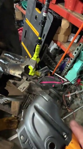 Cutting Solid Steel Plate With An Oscillating Tool?! ⚡🏆