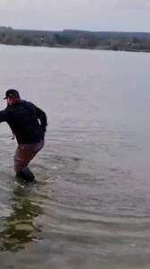 895K views · 11K reactions | Így szezon előtt egy kis kedvcsináló Amúgy csak 100kg+ voltés nem a Laci藍 | Fox Rage | Facebook