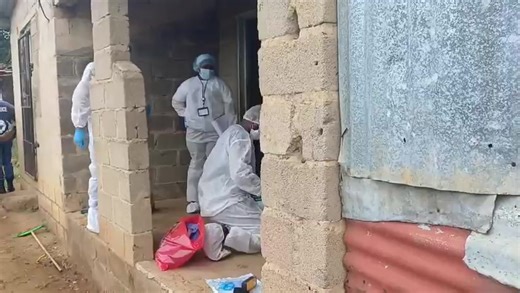 KwaZulu-Natal police shot and killed five suspects during a shootout in Inanda, north of Durban. The suspects were wanted for murder, attempted murder and armed robbery. Four firearms were recovered, and police say the operation is ongoing. Police are on the scene 8 Jan 2026 #newsnexussa #InCaseYouMissedIt | News Nexus SA