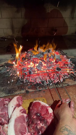 Grilling Perfect Barbecue: Techniques and Tips