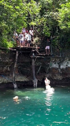 Cliff diving in Sohoton Cove Siargao Island. Much fun. 😍😍😍 #waterjumpsiargao