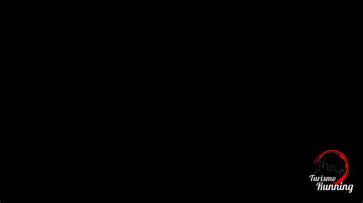 Citroën 2CV AZ de 1955 ¿Podremos comprarlo? Al ir conduciendo por la calle, nos hemos encontrado esta belleza de 2CV estacionado, y no podíamos dejar pasar la oportunidad de que su dueño nos contara su historia. Joaquín, dueño de este clásico, nos cuenta que le hace unos 10 mil kilómetros al año y que en unas semanas irá a Francia con el. #citroën2cv #cochesclasicos | Turismo Running Comunicación S.L.