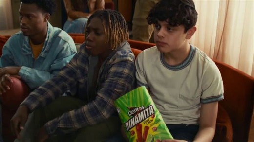 Doritos Dinamita Chile Limón TV Spot, 'Sharing With Grandma'