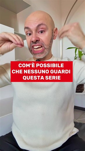 MI HA PROPRIO COLPITO👇 Ci sono storie che ti entrano dentro e non escono più. Guardare questa SERIE TV è stata una di quelle esperienze che ti fanno riflettere su quanto sia difficile tornare alla normalità dopo aver attraversato momenti bui. La protagonista ha una forza incredibile, ma anche una fragilità che la rende umana. Ogni episodio porta dentro le sue emozioni, le sue paure, i suoi piccoli trionfi quotidiani. È una di quelle SERIE che Netflix ha nel catalogo ma che passa inosservata, ep