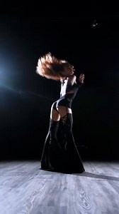 She’s Icon Steps Up 🔥 She turned her dreams into plans and her plans into success. Please follow my page! #ReelMagic #FameJourney #StarPower 💫 🎤 😍 Please Follow💖: https://www.facebook.com/mensworld2030 💃 #fyp #foryou #fypシ #trending #viral #reels #fbreels #fb #fbvideos #girls #models #actress #celebritycaster #love #cute #health #usa #hollywood | Celebrity Caster